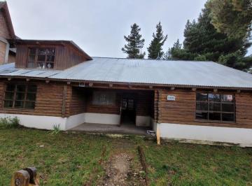 Casa · 143m² · 4 Ambientes · Casa - Esquel