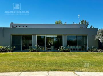 Casa · 345m² · 15 Ambientes · 3 Cocheras · Casa en Venta en Fincas del Sur 1 - 3 Dorm. - Cocheras - Pileta