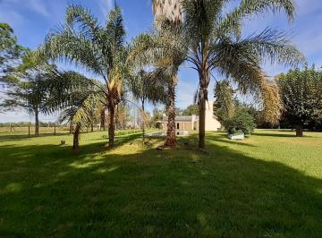 Casa · 200m² · 6 Ambientes · Excelente Casa Quinta
