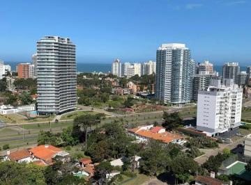Departamento · 100m² · 3 Ambientes · 1 Cochera · Apartamento - Playa Mansa