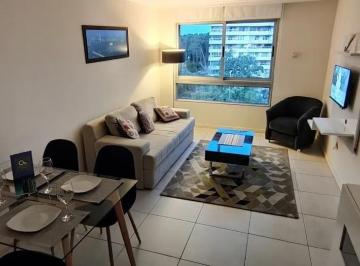 Departamento · 45m² · 2 Ambientes · 1 Cochera · Apartamento - Punta del Este