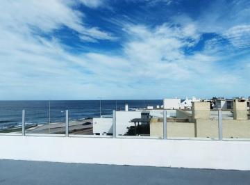 Departamento · 84m² · 4 Ambientes · 1 Cochera · Apartamento en Península