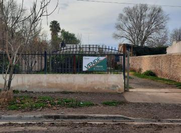 Casa · 3 Ambientes · Casa en Villa Regina