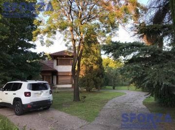 Quinta vacacional · 355m² · 5 Ambientes · Quinta - San Miguel