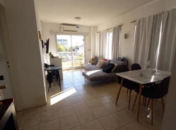 Departamento · 80m² · 4 Ambientes · 1 Cochera · Departamento - San Miguel