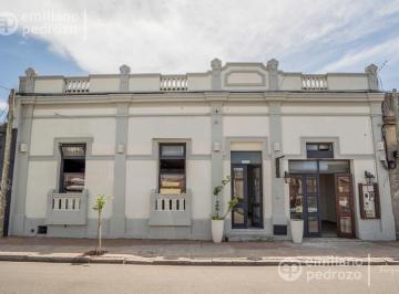 Casa · 360m² · 10 Ambientes · 1 Cochera · Casa - Maldonado