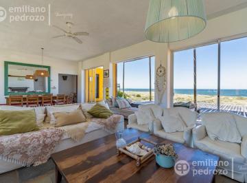 Casa · 410m² · 5 Ambientes · 3 Cocheras · Venta Casa 4 Dorm. Punta Ballena Punta del Este