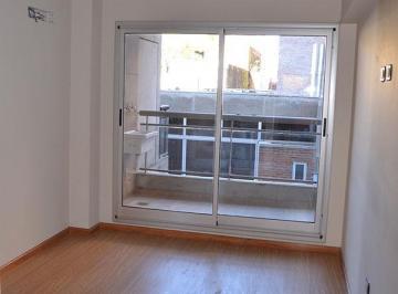 Departamento · 55m² · 2 Ambientes · 1 Cochera · Italia 173 - Departamento 1 Dormitorio con Patio - Parque España