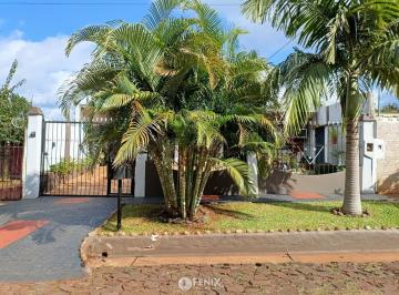 Casa · 300m² · 3 Ambientes · 2 Cocheras · Cf1293 - Casa Apta Crédito Hipotecario - 2 Dorm. - B° San Isidro