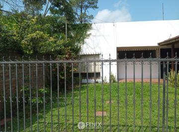 Casa · 334m² · 3 Ambientes · 1 Cochera · Cf1296 - Casa en Venta - 2 Dorm. - Av Areco y Quaranta