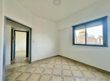 Departamento de 2 ambientes, San Telmo · San Telmo 2 Amb Frente Super Luminoso Todo Externo Tacuari Al 100