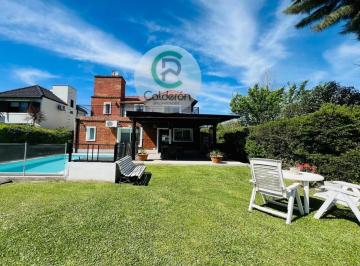 Casa · 170m² · 5 Ambientes · 3 Cocheras · Casa en Alquiler Temporario Febrero Banco Provincia