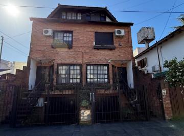 Casa de 4 ambientes, Vicente López · Dúplex en 4 Plantas en Excelente Ubicación