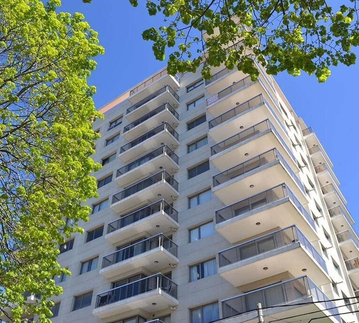 Departamento de 3 ambientes a la calle con vista al mar, a estrenar en el edificio de gran categoría neptuno 34