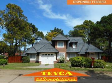 Casa · 150m² · 4 Ambientes · 1 Cochera · Casa de 4 Ambientes | Zona B5, Pinamar, Alquiler Temporario