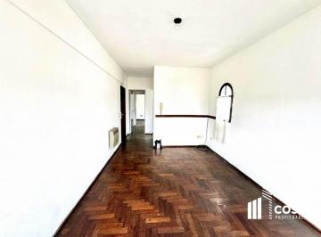 Departamento · 36m² · 2 Ambientes · Venta Departamento 1 Dormitorio Luminoso en Barrio Lourdes Rosario