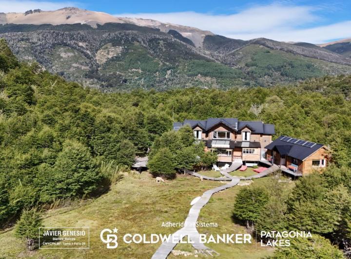 Casa · 285m² · 8 Ambientes