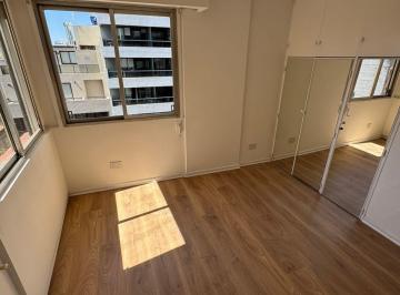 Departamento de 6 ambientes, Córdoba · Departamento en Venta Sobre Av Hipolito Yrigoyen