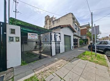 Casa · 56m² · 3 Ambientes · 1 Cochera · Venta PH 3 Amb - Villa Adelina.