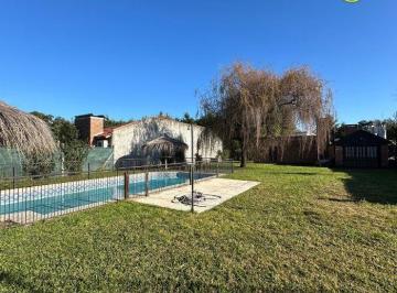 Casa de 2 ambientes, San Andrés de Giles · Casa Quinta en Barrio San Francisco, San Andrés de Giles