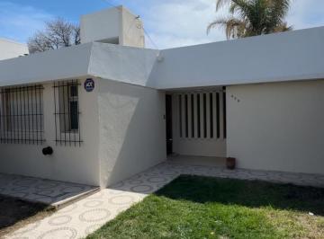 Casa · 190m² · 3 Dormitorios · Casa en Casco Viejo Centenario
