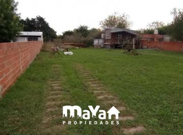 Casa · 100m² · 4 Ambientes · Terreno en Venta con Cabaña - Los Pioneros