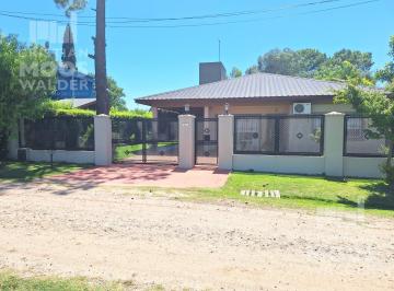 Casa · 118m² · 4 Ambientes · 2 Cocheras · Casa 4 Ambientes Venta en Maschwitz