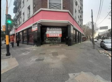 Local comercial · 363m² · 1 Ambiente · Amplio Local en Esquina Sobre Avda. Mitre 363 m²