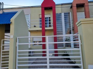 Casa · 77m² · 3 Ambientes · 1 Cochera · Venta Casa Tipo Duplex en Capilla del Señor