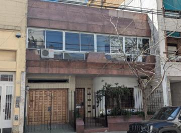 Casa · 300m² · 9 Ambientes · 3 Cocheras · Casa de Categoria 5 Dorm.