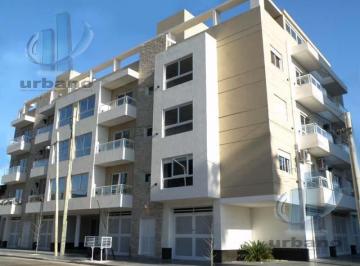 Departamento · 35m² · 2 Ambientes · 2 Cocheras · Departamento en Venta 2 Amb. Al Frente C/ Balcon - Tiene 2 Cocheras - Ramos Mejia