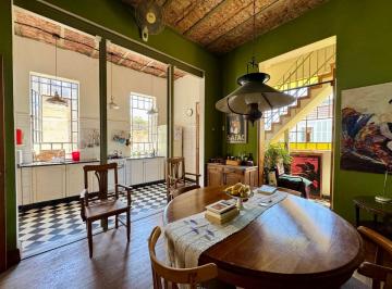 PH de 4 ambientes, Colegiales · Venta PH 4 Ambientes de Estilo en Altura, Terraza y Quincho - Colegiales/palermo