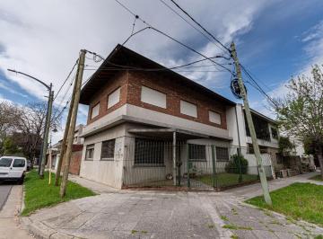 Casa · 189m² · 4 Ambientes · 4 Cocheras · Casa en Olivos