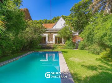 Casa · 520m² · 8 Ambientes · 4 Cocheras · Casa en Venta en Belgrano R con Jardín y Pileta - Melian y Sucre