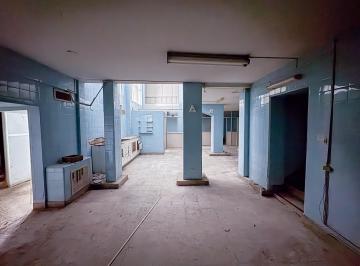 Local comercial · 970m² · Depósito en Balvanera
