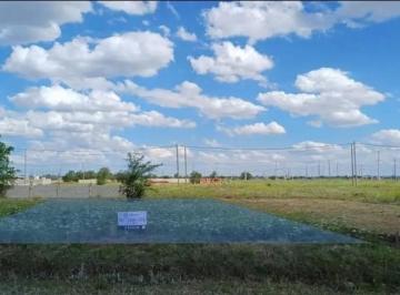Terreno · 282m² · Lote en Barrio Bicentenario, Juarez Celman.
