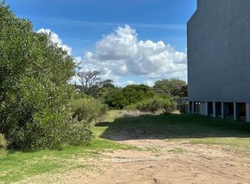 Terreno · 600m² · Terreno Multifamiliar en Venta, Mar de Ostende, a m del Mar, Anvers y Rambla Sud
