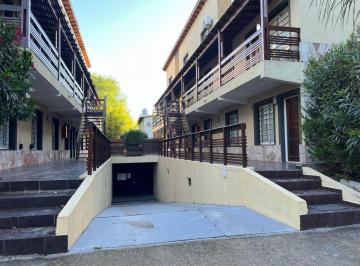 Departamento · 50m² · 3 Ambientes · 1 Cochera · 3 Ambientes Cangrejo 900