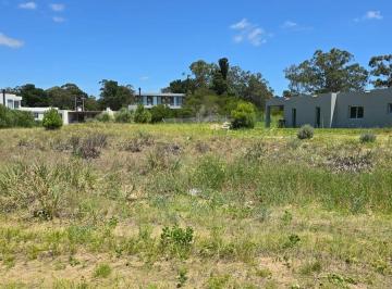 Terreno · 930m² · Usd 19.000 y 20 Cuotas de Usd 1.500 - Senderos 3 - Lote 391, Costa Esmeralda.