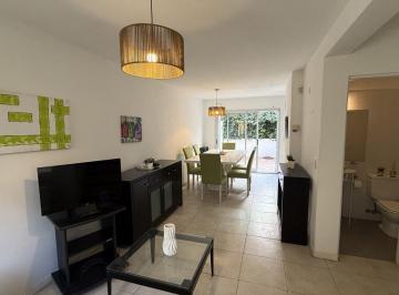 Departamento · 105m² · 4 Ambientes · 1 Cochera · Triplex Moderno en Venta Pinamar Centro Gas Natural Cochera Financiacion Permuta Parcial Cercano Al