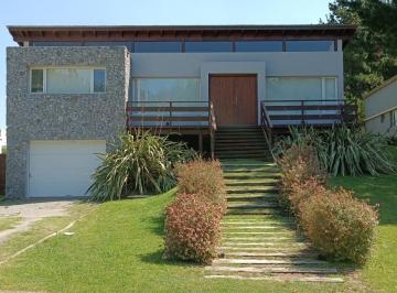 Casa · 230m² · 5 Ambientes · 1 Cochera · Costa Esmeralda - Senderos 2 35