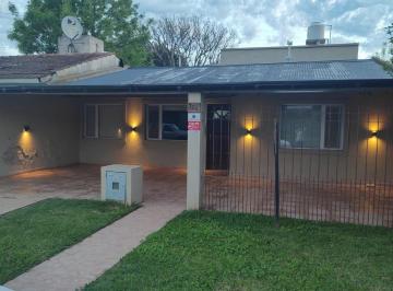 Casa · 150m² · 5 Ambientes · 1 Cochera · Madariaga Calle 3 Bis Entre 2 y 4