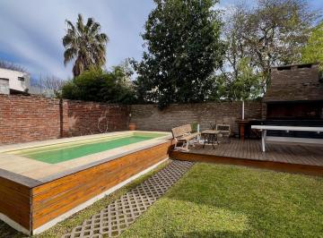 Casa · 221m² · Casa en Venta Zona Norte 3 Dorm. con Piscina