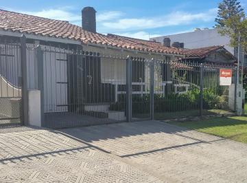 Casa · 139m² · 3 Ambientes · 1 Cochera · Casa en Punta Mogotes