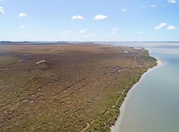 Campo · 5230000m² · Mar Chiquita - 523 Ha con Costa de Laguna.
