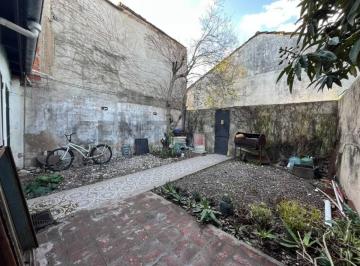 PH · 45m² · 2 Ambientes · Venta PH 2 Ambientes con Patio - Acepta Permuta
