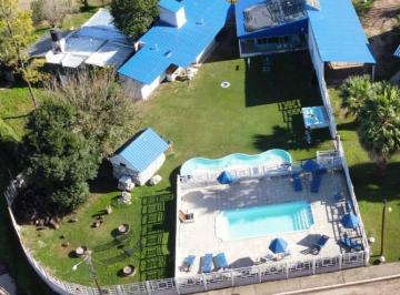 Casa de 9 ambientes, Embalse · Excelente Oportunidad! Complejo de Alojamientos con Piletas y Cocheras.