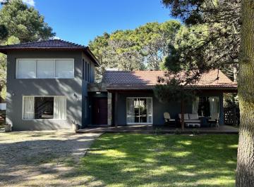 Casa · 250m² · 6 Ambientes · Casa en La Herradura Pinamar