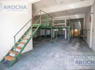 Depósito · 295m² · 1 Cochera · Depósito