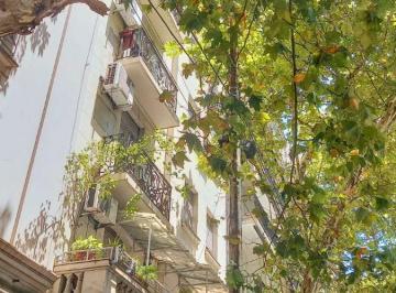 Departamento de 4 ambientes, Belgrano · Venta de Departamento 4 Ambientes con Dependencia Av Juramento 1926 Belgrano. Caba. a Reciclar.